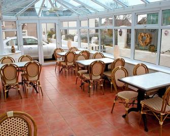 Woburn Hill - Cemaes Bay - Restaurant