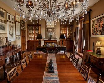 أيسلينجتون هوتل - هوبارت - غرفة طعام