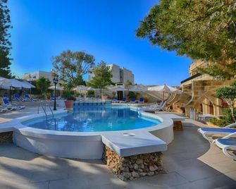 Cornucopia Hotel - Xagħra - Piscina