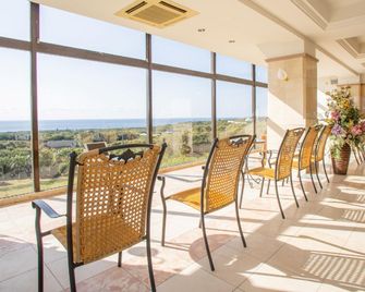 Hachijo View Hotel - Hachijo - Balcón