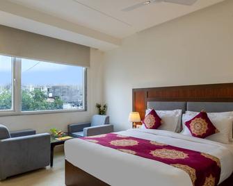 Hotel Arch - New Delhi - Bedroom