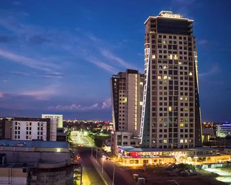 Room 50 Two - Gaborone - Edifício