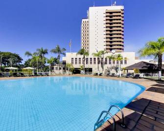 Marques Plaza Hotel - Pouso Alegre - Pool
