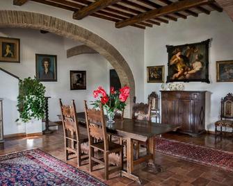 Casa Dei Lecci - Foligno - Їдальня