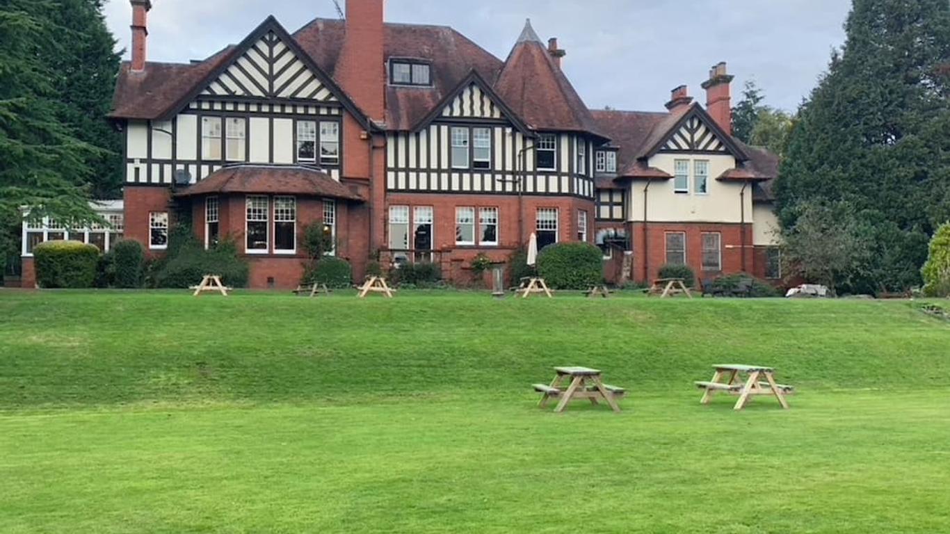 OYO Dunmar House Hotel