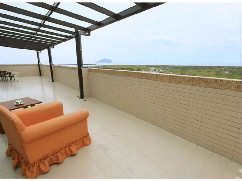 Meet Love at Pacific Ocean Turtle Island Bed and Breakfast - Yilan City - Balcony