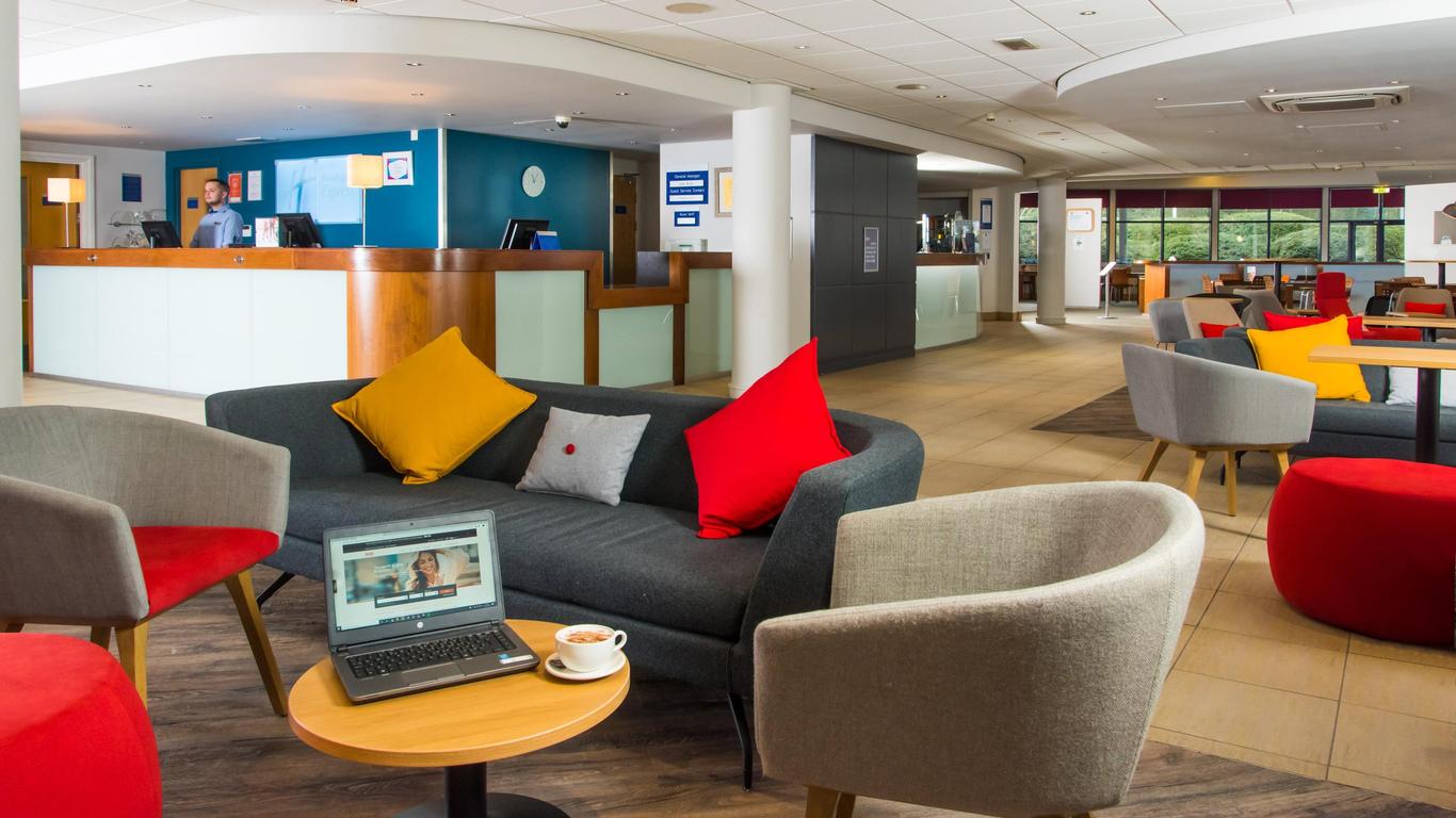 Holiday Inn Express Newport By IHG