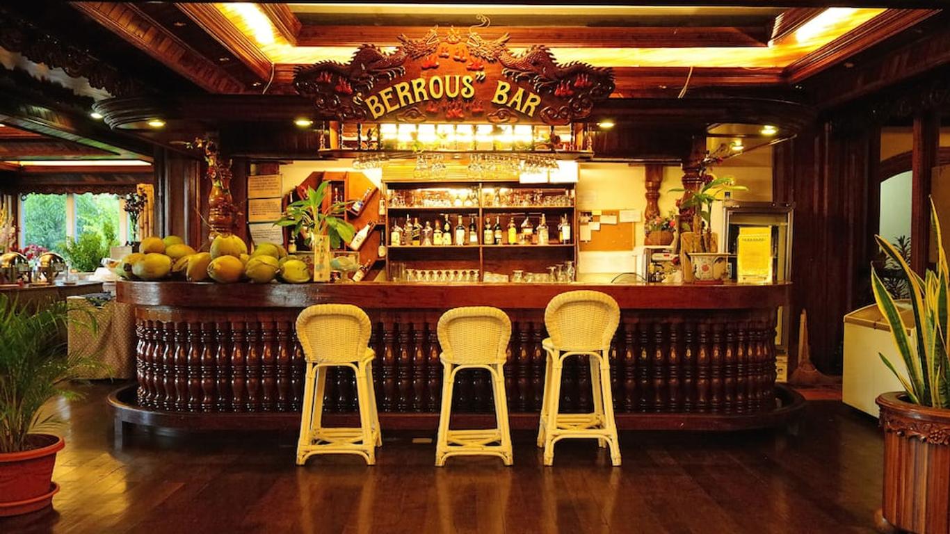 آيراي ووتر بارادايس هوتل آند سبا