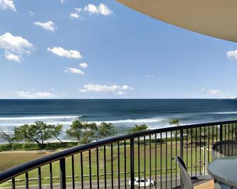 Ocean Boulevard - Alexandra Headland - Balcony