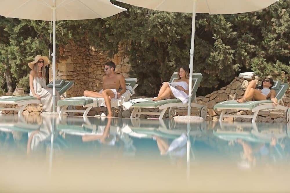 Maison D'Enrì - גאליפולי - בריכה