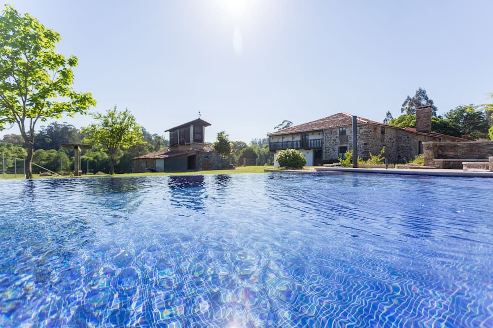 Casa da Ponte de Penas - Melide - Pool