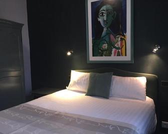 Hotel De La Paix - Lilla - Camera da letto