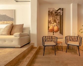 Casa Griega By Wynwood House - Cartagena - Living room