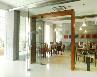 Regency Hotel Malabar Hill - Mumbai - Restaurant