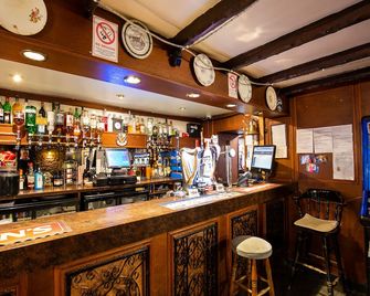 Longforgan Coaching Inn - דנדי - בר