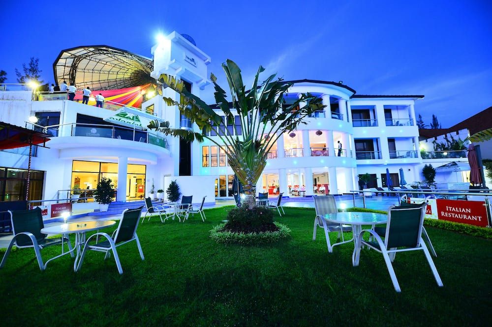 The Manor Hotel - Kigali - Patio