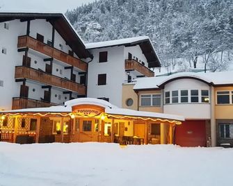 Albergo Panorama - Panchià - Edificio