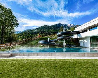 Falkensteiner Family Hotel Montafon - The Leading Hotels of the World - Tschagguns - Pool