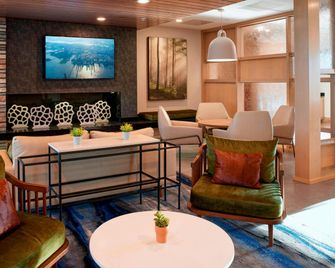 Fairfield Inn & Suites by Marriott Columbus, IN - Columbus - Salónek