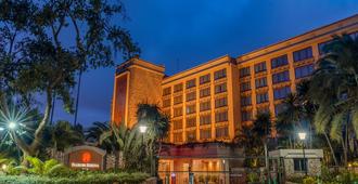 Nairobi Serena Hotel - נאירובי