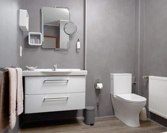 Hostellerie Val Fleuri - Mersch - Bathroom