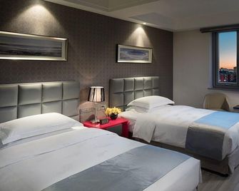 City Line Hotel - Beijing - Bedroom