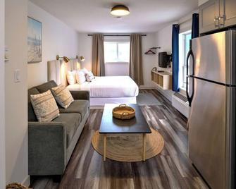 Lakeside Villa & Nordic Spa - Penticton