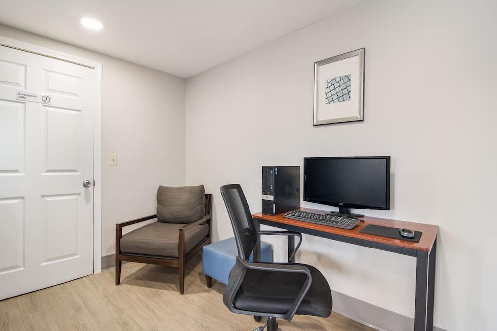 Room amenity view of The Townhouse Inn