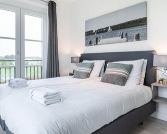 Stunning Apartment In Kamperland - Kamperland - Bedroom