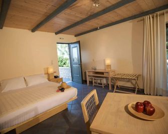 Melitsina Village Hotel - Kardamyli - Habitación