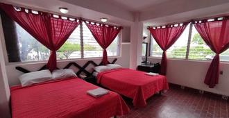Hotel del Rey - Tuxtla Gutiérrez - Bedroom