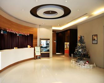 Jinjiang Inn Huai'an Wanda Plaza Jiankang East Road - Huai'an - Front desk