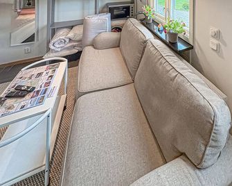 1 Bedroom Cozy Apartment In Brantevik - Brantevik