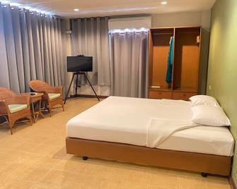 Sun Hotel - Phetchaburi - Makuuhuone