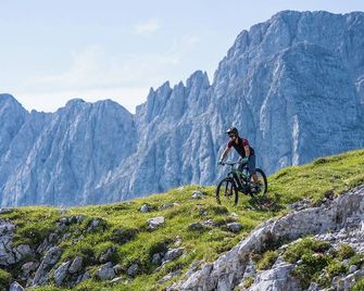 Rifugio Colere 1600 by Cloud 7 - Selvino
