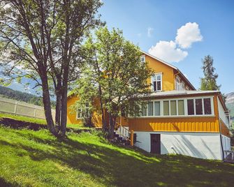 좀머호텔레트 - 방 - 건물