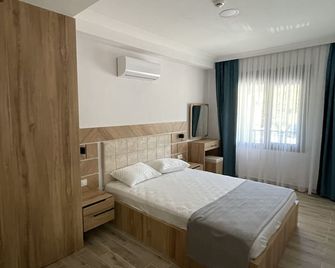 Camlik Apart - Ayvalik - Bedroom