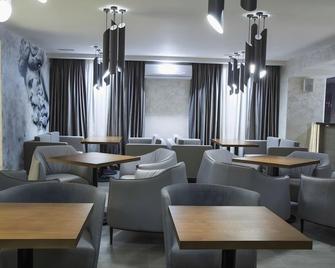 Renion Park Hotel - Almaty - Restaurant
