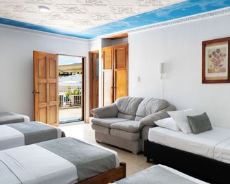 Hotel Corozal Plaza - Corozal