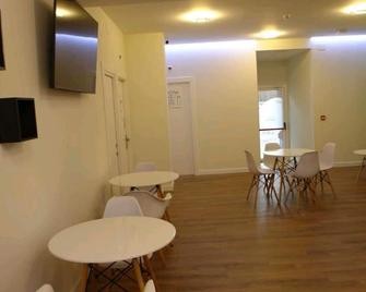 Hostel Trovadores - Burgos - Comedor