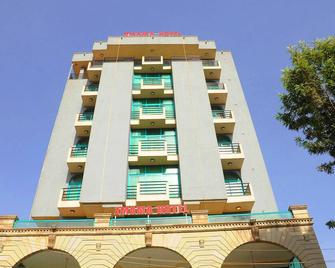 Zmama Hotel - Addis Ababa - Building