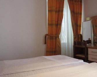 Hotel Concordia - Trogir - Dormitor
