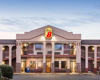 Super 8 by Wyndham Wytheville - Wytheville - Rakennus