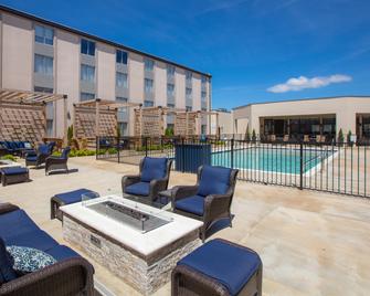Holiday Inn St Louis Sw - Route 66 By IHG - St. Louis - Pool