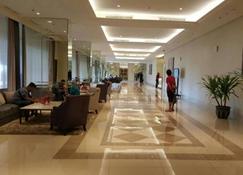 Cosmy Tanglin Apartment - Surabaya - Lobby