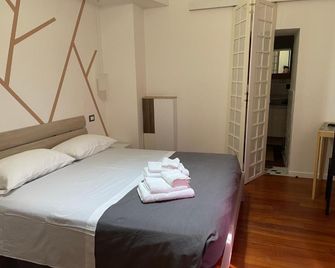 Una Rosa Blu 2 - Salerno - Κρεβατοκάμαρα