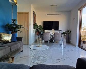 The View penthouse - Cospicua - Living room
