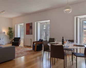 Downtown Apartment Santa Justa - Lisbon - Dining room