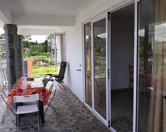 Arc en ciel apartment 2 - Poste de Flacq - Patio