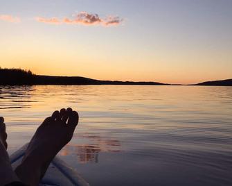 Mayfly Tiny House on fresh water Lake Ainslie 12 min distant to Inverness beach - Inverness - Beach